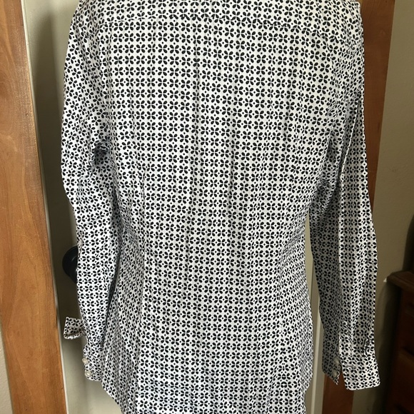 Top by Banana Republic - Picture 2 of 8